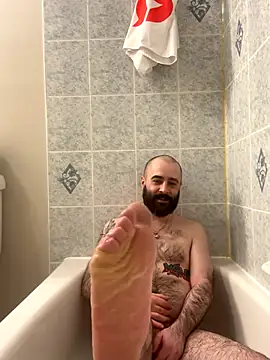 Faded-Solo online show from November 26, 2025, 10:10 pm