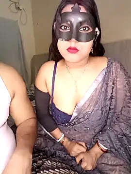 Hot muskaan online show from March 27, 2026, 7:04 pm