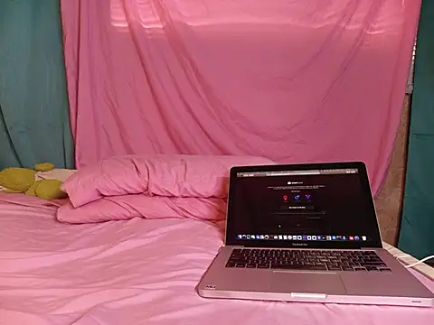 Rocket1978 online show from March 25, 2026, 2:49 pm