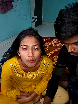 Snapshot of Virl_clople chatting on February 7, 2025, 5:07 pm Virl clople online show from February 7, 2025, 5:07 pm