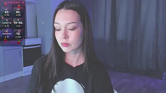 kittenrisha online show from December 5, 2025, 6:23 am