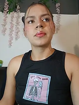 Danni shy online show from May 20, 2026, 11:13 pm