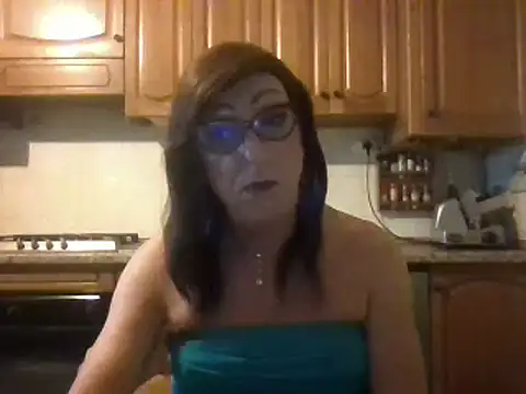 Tiabet online show from February 24, 2026, 8:53 pm