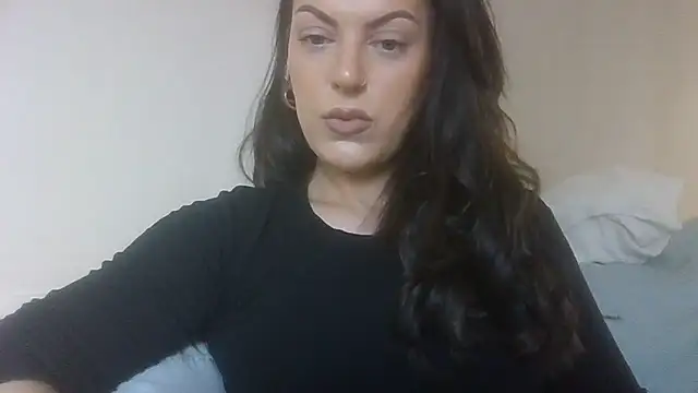 Snapshot of Gigi-Honey chatting on May 27, 2026, 2:13 pm Gigi-Honey online show from May 27, 2026, 2:13 pm