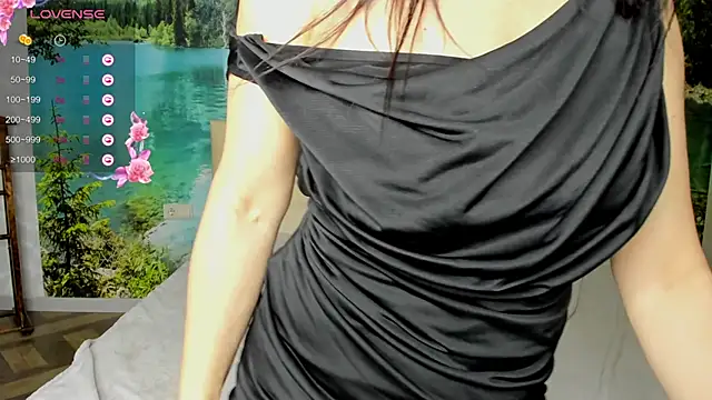 Snapshot of Monica_Weiss chatting on February 7, 2025, 11:55 pm Monica Weiss online show from February 7, 2025, 11:55 pm