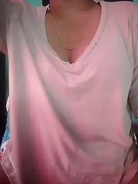 muskan-Sharma online show from September 16, 2025, 4:24 am