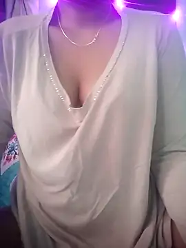 muskan-Sharma online show from October 11, 2025, 4:46 am