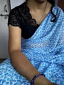 lovelygirl4567 online show from February 15, 2026, 4:46 am