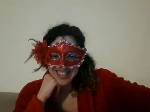 couple-tuga online show from January 29, 2025, 10:32 pm