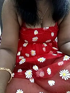 Snapshot of Tamil_Vishalini chatting on January 18, 2026, 4:38 am Tamil Vishalini online show from January 18, 2026, 4:38 am