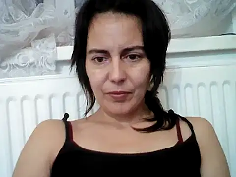 Snapshot of Amalia_Cori chatting on December 30, 2024, 9:50 pm Amalia Cori online show from December 30, 2024, 9:50 pm