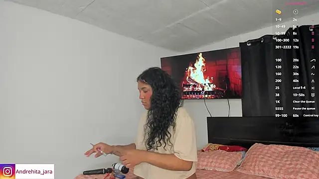 madisonbrunette online show from November 12, 2025, 8:01 pm