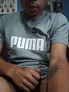 morenitoo 23 online show from March 16, 2026, 8:44 pm