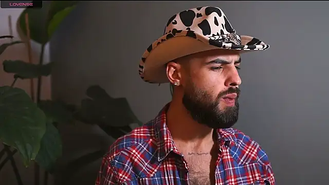 HairyRobxxx online show from September 26, 2025, 6:59 pm