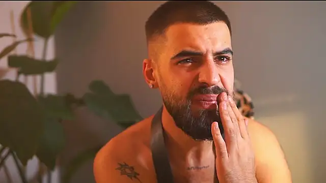 HairyRobxxx online show from September 24, 2025, 3:18 pm