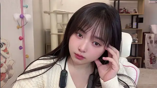 Chenjing0 online show from February 5, 2026, 5:36 am