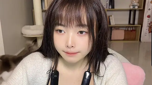 Chenjing0 online show from October 9, 2025, 2:45 am