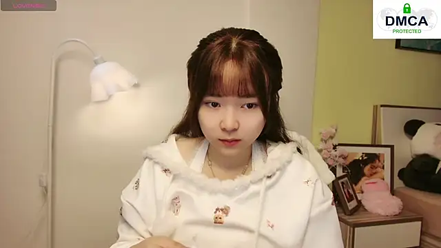 Chenjing0 online show from February 15, 2025, 5:19 am