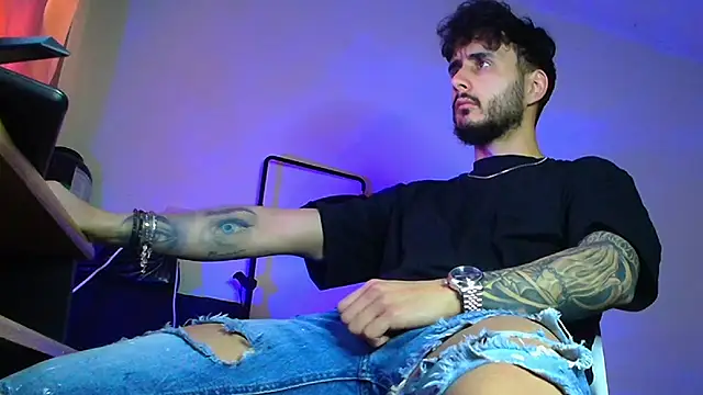 Snapshot of XanderCage99 chatting on March 21, 2026, 6:58 am XanderCage99 online show from March 21, 2026, 6:58 am