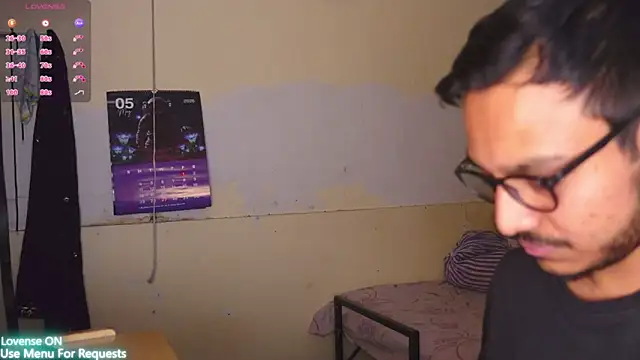 fuckkboy101 online show from May 17, 2026, 3:01 pm