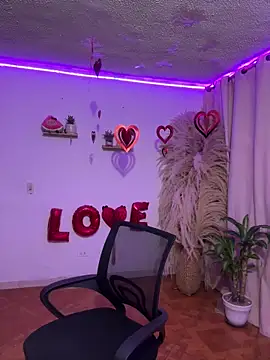 ariadna cooper online show from February 17, 2026, 3:04 am