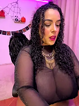 Snapshot of ariadna_cooper chatting on October 26, 2025, 4:35 am ariadna cooper online show from October 26, 2025, 4:35 am