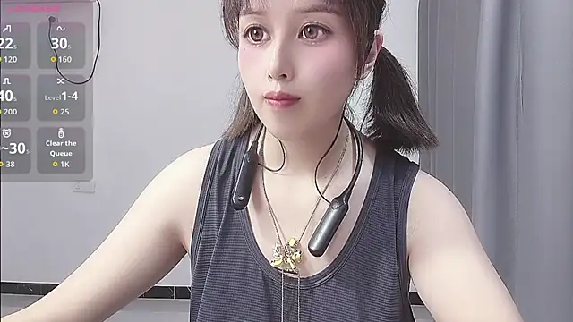 Snapshot of Lucky-xiuxiu chatting on September 29, 2025, 1:06 pm Lucky-xiuxiu online show from September 29, 2025, 1:06 pm