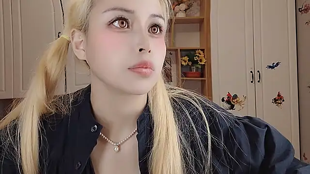 Snapshot of Lucky-xiuxiu chatting on March 12, 2025, 7:02 am Lucky-xiuxiu online show from March 12, 2025, 7:02 am