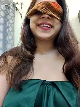 Snapshot of shreya1765 chatting on February 7, 2026, 3:25 am shreya1765 online show from February 7, 2026, 3:25 am