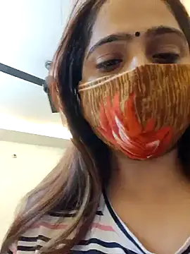 shreya1765 online show from November 27, 2025, 1:39 am