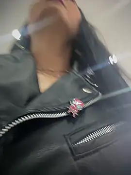 BELLA--26 online show from November 17, 2025, 2:43 pm