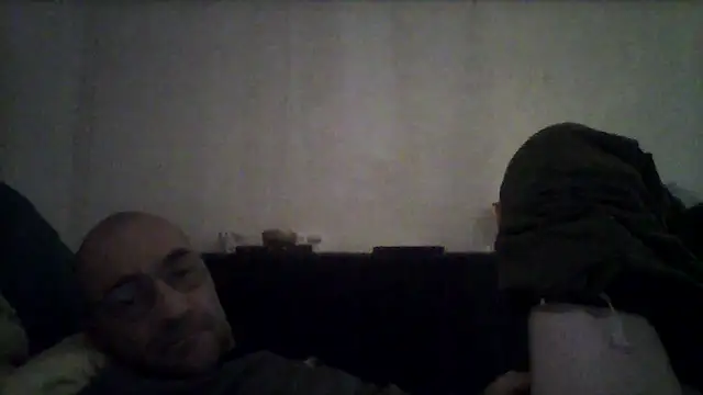 javierpasteur69 online show from February 14, 2025, 9:43 pm