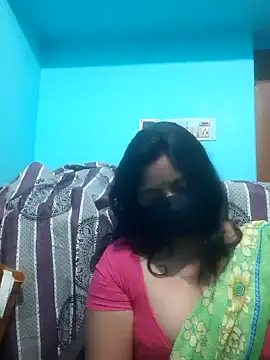 Snapshot of _MilkyBar chatting on January 20, 2025, 5:16 pm  MilkyBar online show from January 20, 2025, 5:16 pm