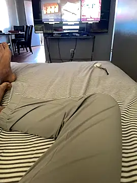 Snapshot of leisurelycriminal chatting on September 27, 2025, 6:03 pm leisurelycriminal online show from September 27, 2025, 6:03 pm