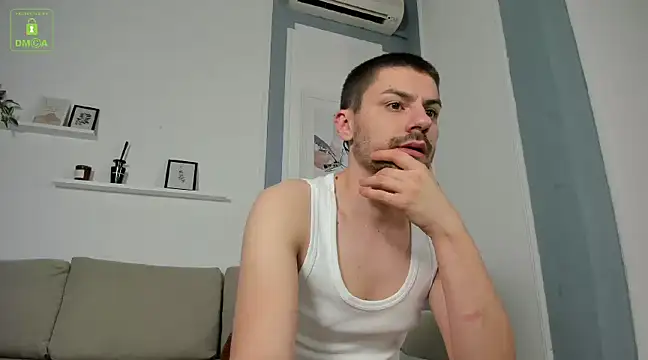 Snapshot of FilippoGreso chatting on January 20, 2025, 5:27 pm FilippoGreso online show from January 20, 2025, 5:27 pm