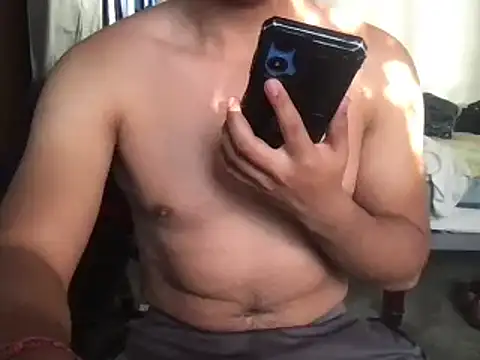 Snapshot of RODRI_POLLADURA chatting on January 13, 2025, 11:38 pm RODRI POLLADURA online show from January 13, 2025, 11:38 pm