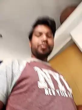 Snapshot of carryneoll8 chatting on February 19, 2025, 6:44 am carryneoll8 online show from February 19, 2025, 6:44 am