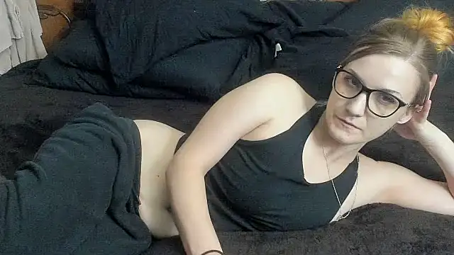 Kitty DaCocks online show from November 3, 2025, 5:49 pm