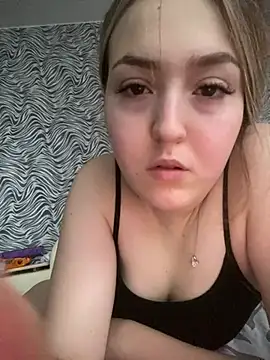 Snapshot of Emilie_Kitty chatting on January 3, 2025, 6:55 am Emilie Kitty online show from January 3, 2025, 6:55 am