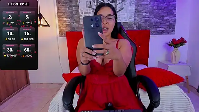 Snapshot of Emily_sc chatting on September 19, 2025, 1:37 pm Emily sc online show from September 19, 2025, 1:37 pm