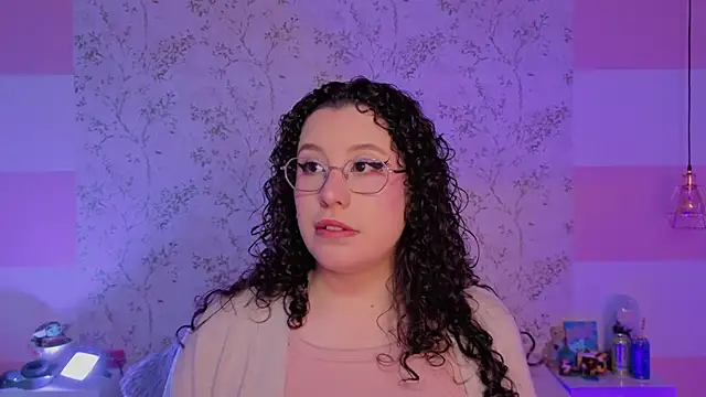 Charlotte  Miller online show from April 8, 2026, 11:44 am