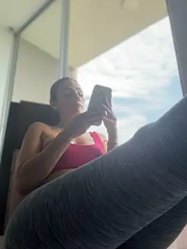 Samantha bigboobs online show from April 14, 2026, 4:01 pm