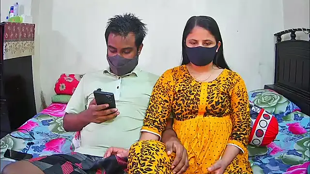 Hot Nila online show from December 14, 2025, 3:24 am