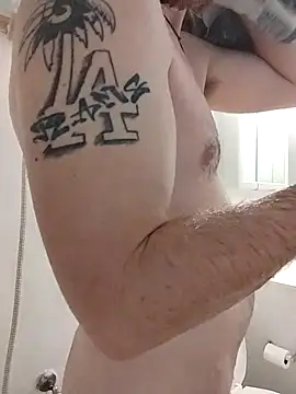 Snapshot of douchydan42 chatting on November 14, 2025, 5:33 am douchydan42 online show from November 14, 2025, 5:33 am