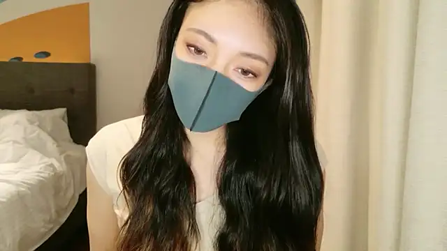 Mary-JP online show from December 17, 2025, 3:11 am