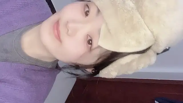 Koi-Serenac online show from February 6, 2025, 10:25 am