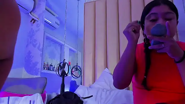 KonyBell online show from January 14, 2026, 1:04 pm