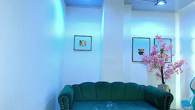 Arianna sweeet online show from November 19, 2025, 3:17 am