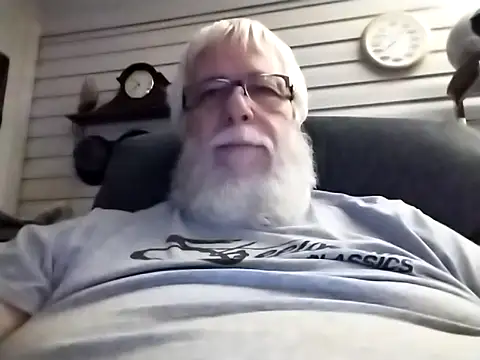 Futura intx online show from November 14, 2025, 1:53 am