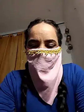 lucianamorales online show from March 14, 2025, 4:21 am